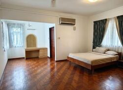 Truro Road (D8), Terrace #633737171